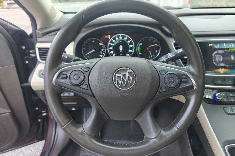 别克 君越 2016款 30H 豪华型中控内饰7003