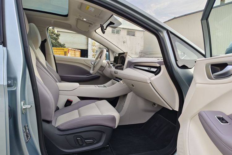 名爵 MG4 EV 2026款 437 自由版中控内饰7003