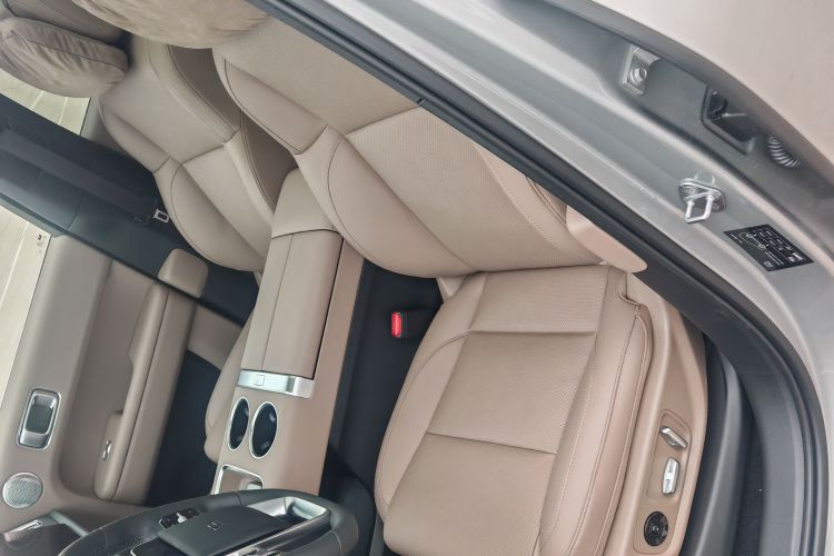 理想汽车 理想L6 2025款 Pro 智能焕新版局部细节19