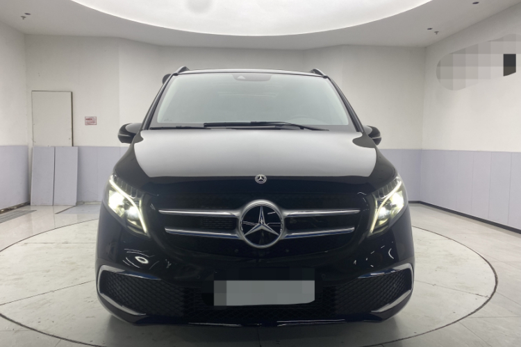 奔驰V级 2022款 V 260 尊贵版车身外观6003