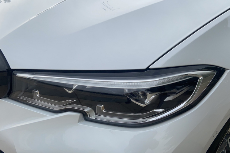 宝马3系 2021款 改款二 325Li M运动套装车身外观6009