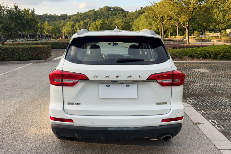哈弗M6 2018款 改款 1.5T DCT两驱精英型车身外观6004