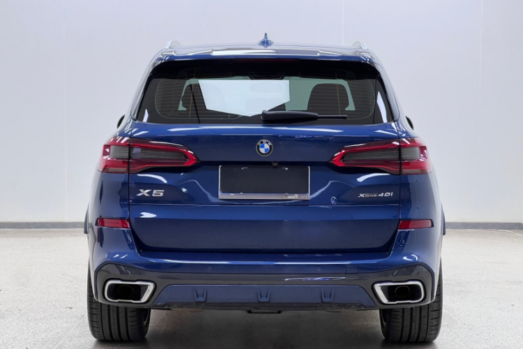 宝马X5(进口) 2019款 xDrive40i 尊享型 M运动套装车身外观6004