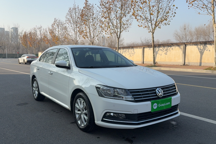 大众 朗逸 2017款 1.6L 自动舒适版车身外观6002