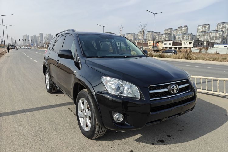 丰田 RAV4荣放 2011款 2.4L 自动四驱至臻版车身外观6002