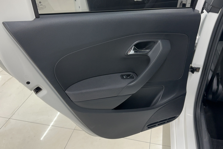 大众 Polo 2018款 1.5L 自动安享型中控内饰7007