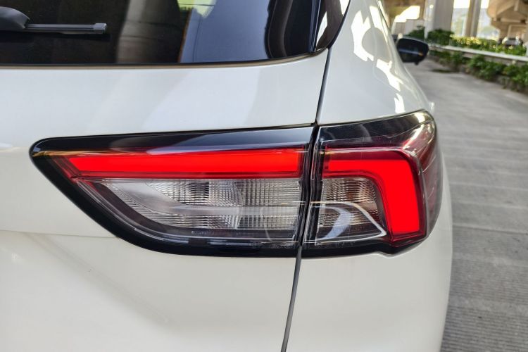 福特 锐际 2020款 EcoBoost 245 两驱耀享款车身外观6009