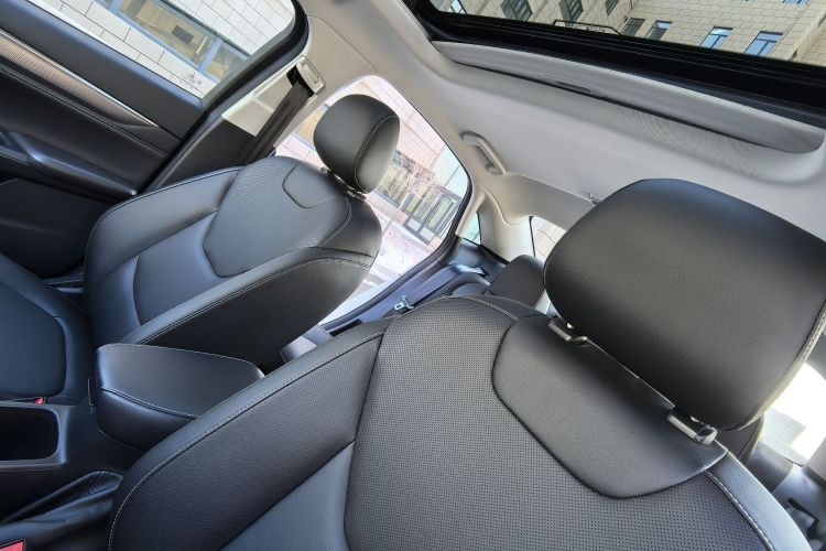 福特 福睿斯 2021款 1.5L 自动钻石版局部细节22