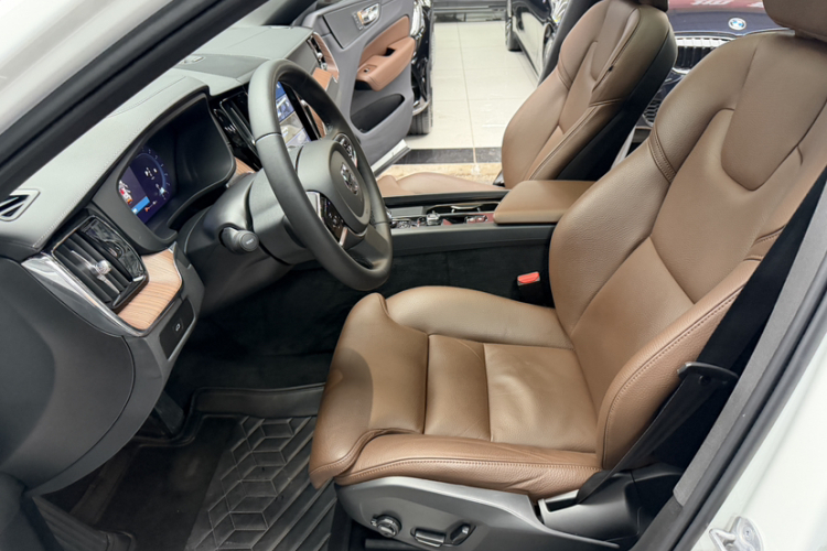 沃尔沃XC60 2024款 B5 四驱智远豪华版局部细节19