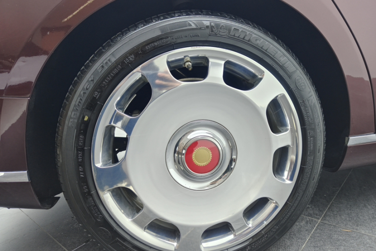 红旗H9 2022款 2.0T 智联旗畅版车身外观6007