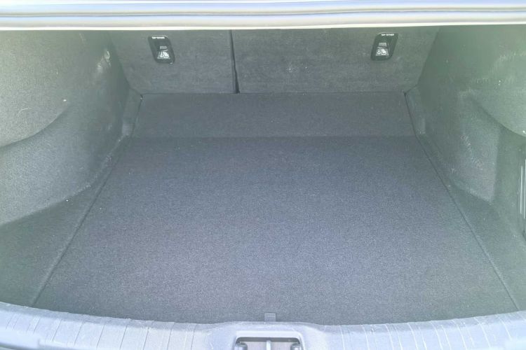 领克03 2022款 2.0TD DCT劲Pro中控内饰7005