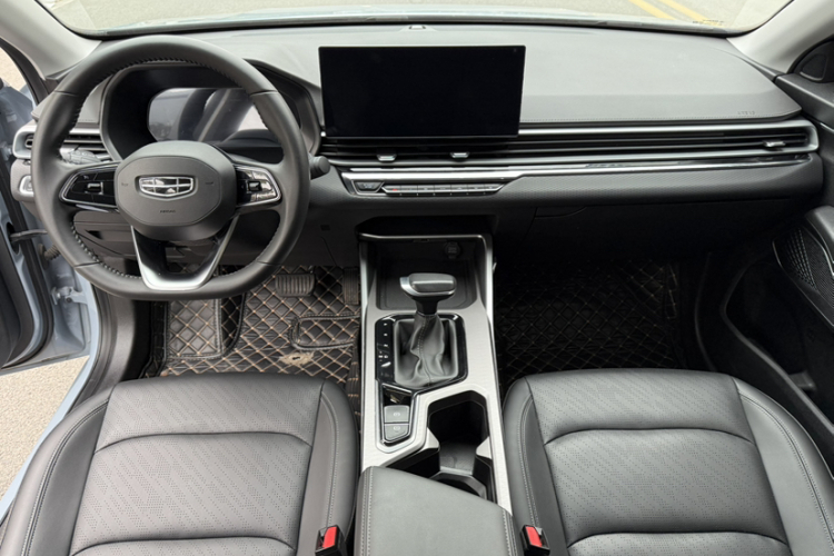 吉利汽车 帝豪 2023款 第4代冠军版 1.5L CVT豪华型车身外观6007