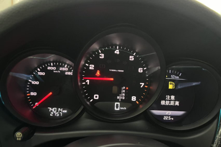 保时捷 2018款 Macan 2.0T中控内饰15