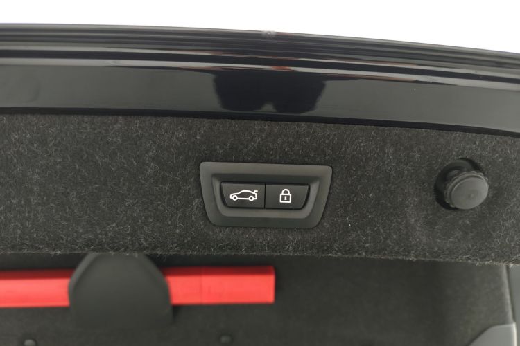 宝马5系新能源 2021款 535Le 先锋版M运动套装局部细节9006