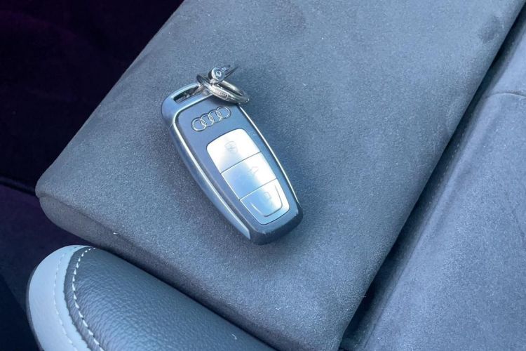 奥迪Q3 2023款 40 TFSI 时尚动感型中控内饰7004