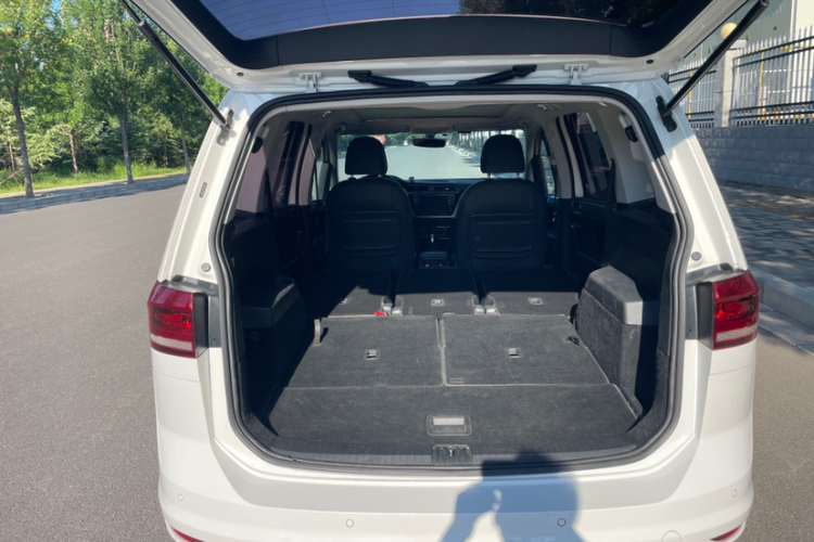 大众 2018款 途安L 280TSI DSG舒适版 7座 国VI车身外观6005