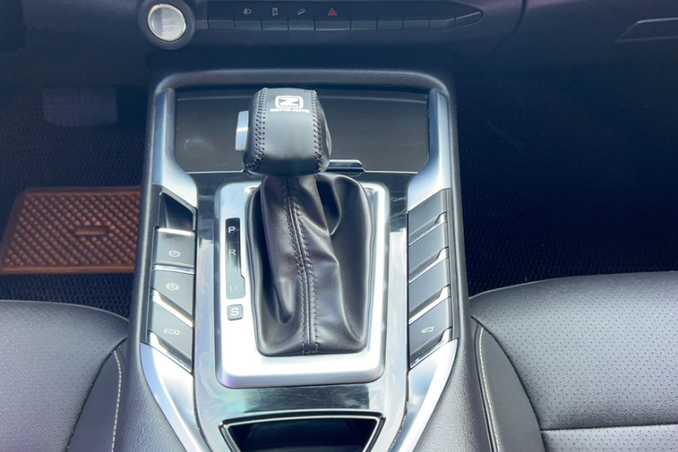 众泰T500 2018款 1.5T 自动尊享型局部细节18