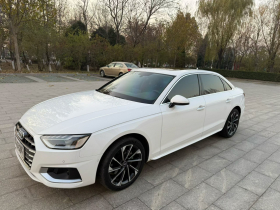 奥迪A4L 2022款 40 TFSI 豪华致雅型