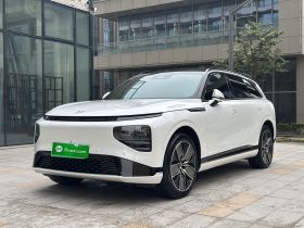 小鹏G9 2022款 702 Max