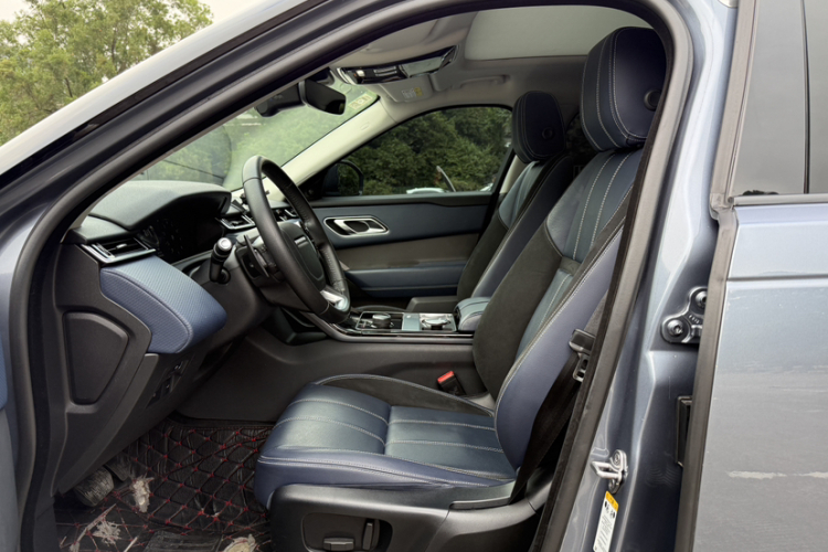 路虎 揽胜星脉 2018款 P250 S中控内饰7007