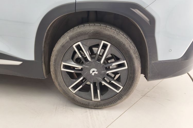 蔚来ES6 2020款 420KM 运动版车身外观6008