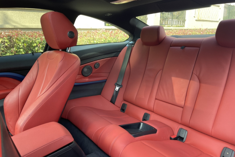 宝马4系 2019款 425i M运动曜夜版中控内饰7003