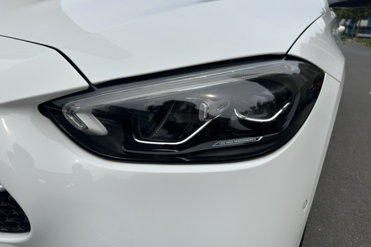 奔驰C级 2022款 改款 C 200 L 运动版车身外观6004