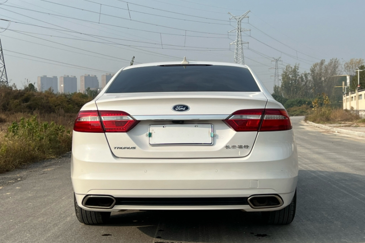 福特 金牛座 2017款 改款 EcoBoost 245 时尚型车身外观6006