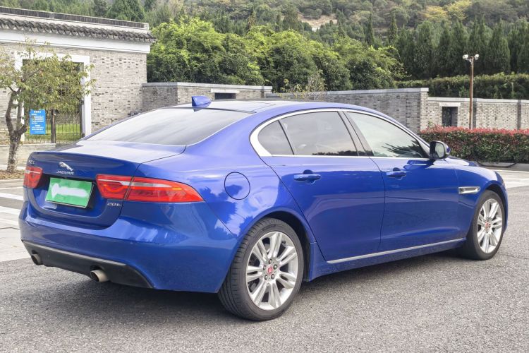 捷豹XEL 2019款 2.0T 200PS 尊享版车身外观6005