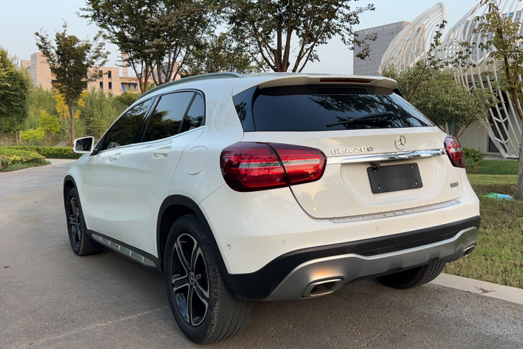 奔驰GLA 2018款 GLA 200 时尚型车身外观6006