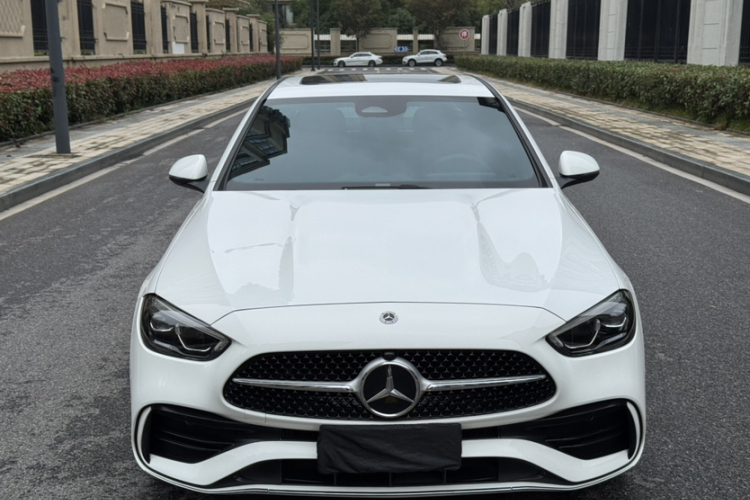 奔驰C级 2023款 C 200 L 运动版车身外观6002