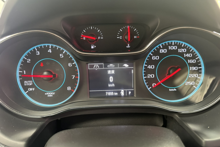 雪佛兰 科鲁兹 2018款 320 自动先锋天窗版中控内饰15