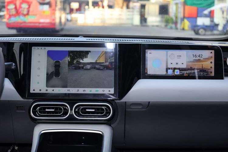 零跑汽车 零跑C01 2023款 525舒享版中控内饰7006