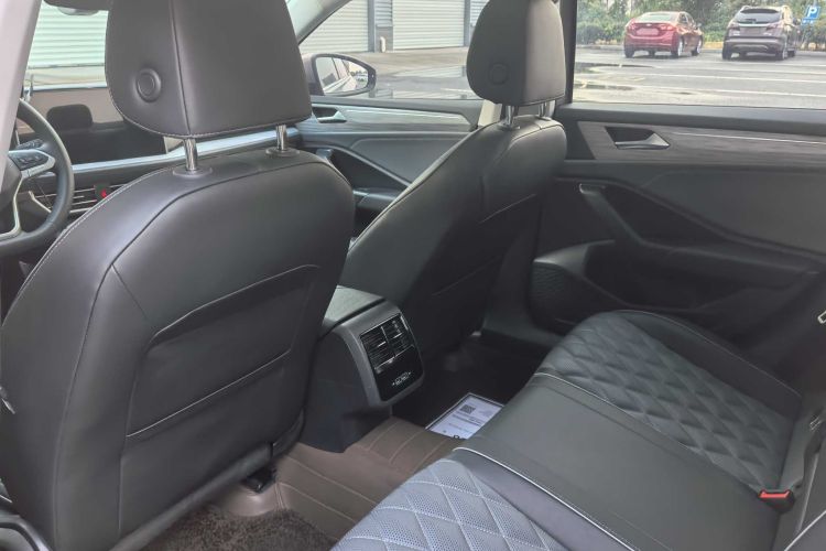 大众 速腾 2023款 200TSI DSG超越版中控内饰7003