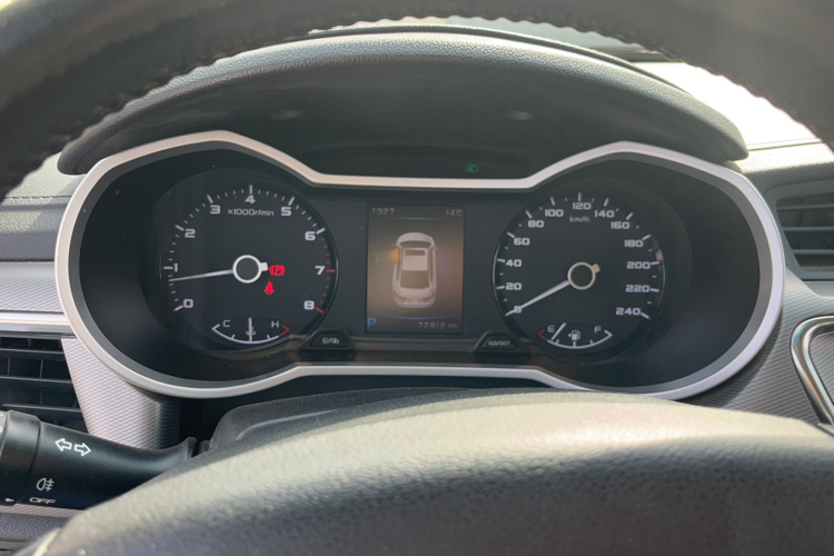 吉利汽车 帝豪GL 2018款 1.4T DCT精英智联型中控内饰15