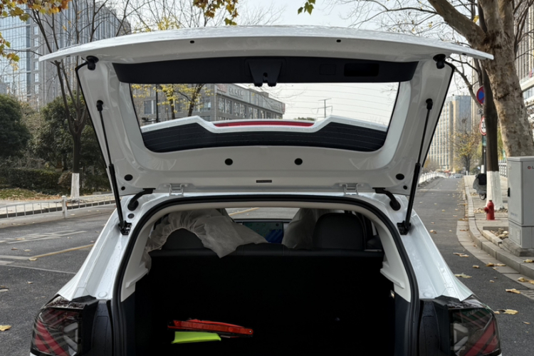 ARCFOX极狐 极狐T1 2025款 425 PRO中控内饰7010