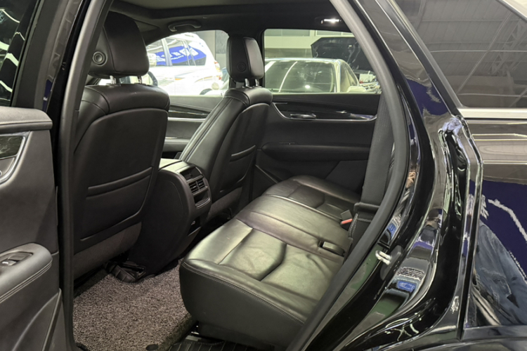 凯迪拉克XT5 2020款 改款 28T 四驱豪华型中控内饰7001