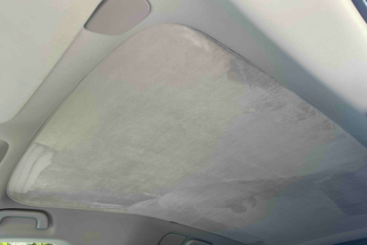 小鹏G6 2023款 755 超长续航 Pro中控内饰7009