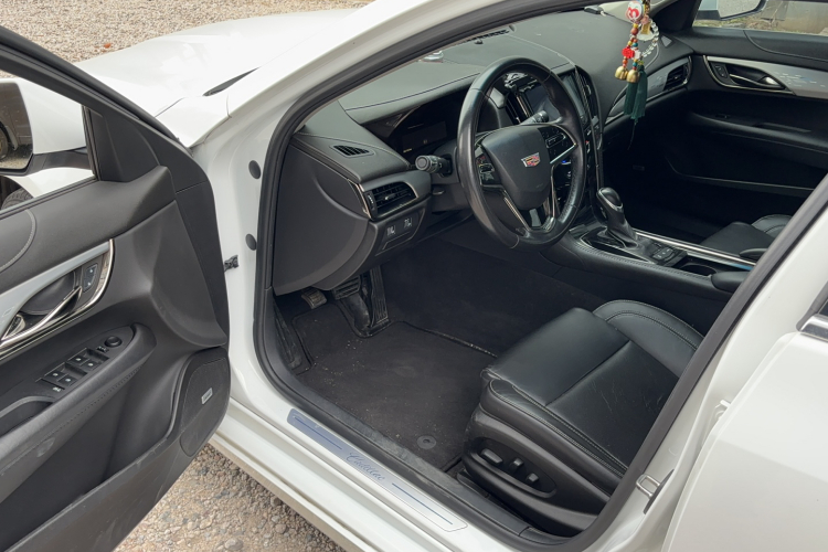 凯迪拉克ATS-L 2016款 28T 时尚型中控内饰7003