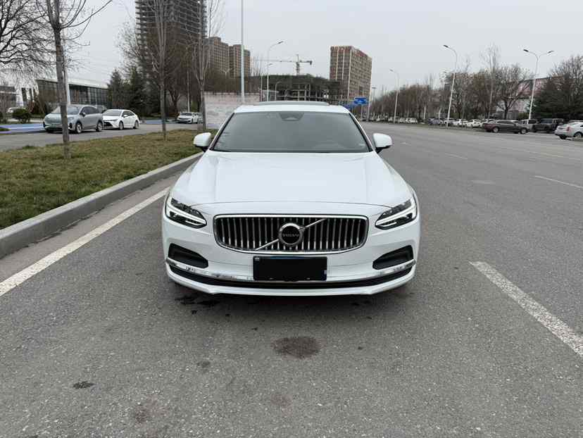 沃尔沃S90 2025款 B5 智远豪华版(3)