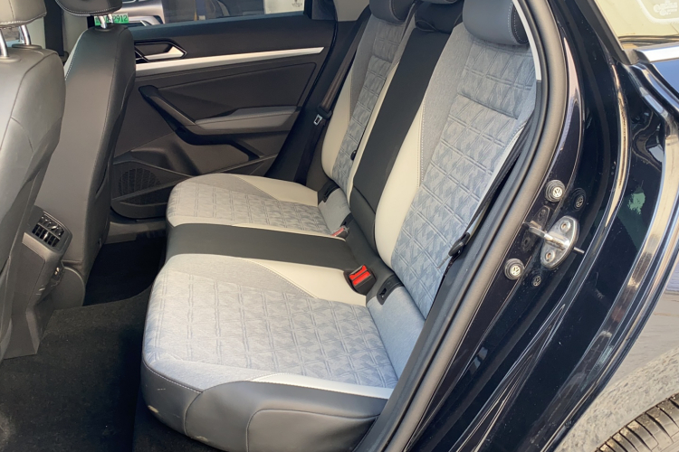 大众 朗逸 2023款 280TSI DSG满逸版中控内饰7003