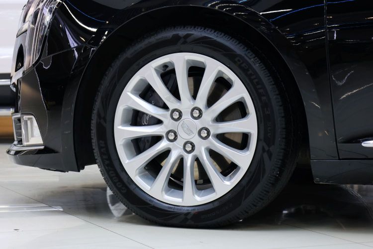 凯迪拉克XTS 2018款 28T 精英型车身外观6009