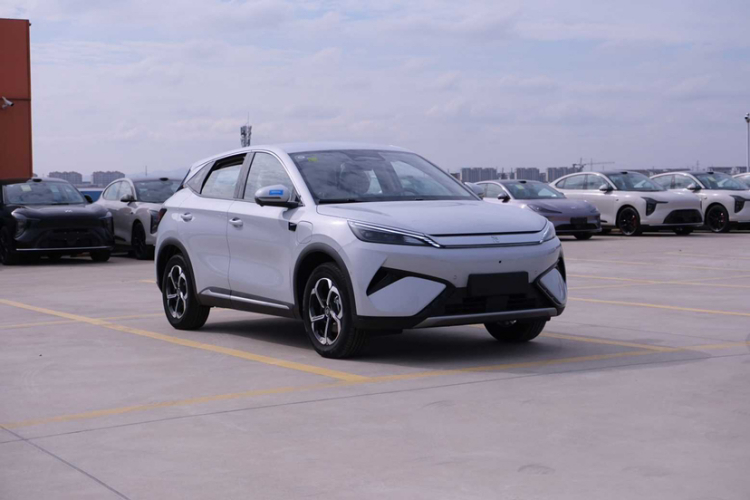 比亚迪 元PLUS 2025款 智驾版 510KM 领先型车身外观6002