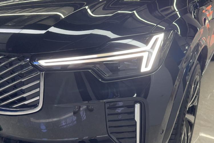 沃尔沃XC90新能源 2025款 改款 T8 智尊豪华版 7座局部细节36