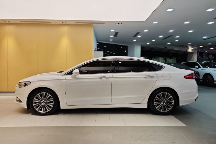 福特 蒙迪欧 2017款 EcoBoost 180 豪华型车身外观6010