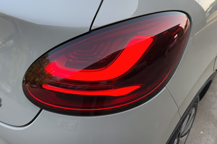 五菱汽车 五菱缤果 2023款 333km 灵犀互联+款车身外观6005