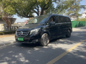 奔驰V级 2018款 V 260 L 尊贵加长版 国V