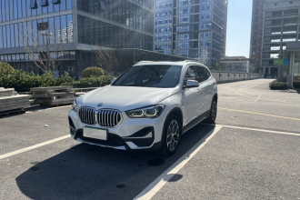 宝马X1 2022款 sDrive20Li 尊享型