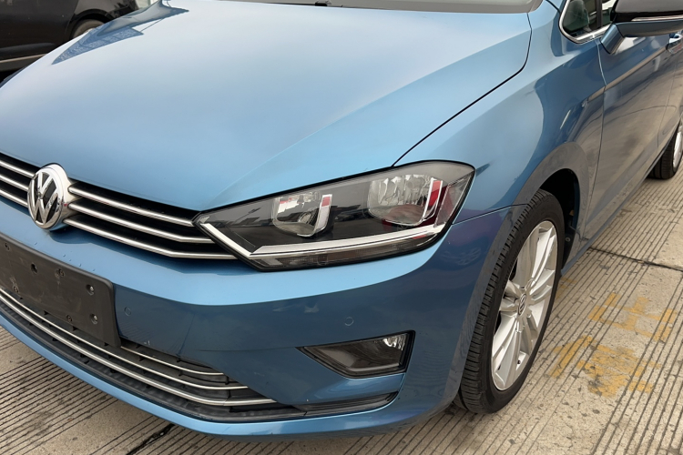 大众 高尔夫·嘉旅 2018款 280TSI 自动豪华型局部细节36