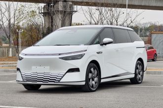 小鹏X9 2024款 702超长续航Max